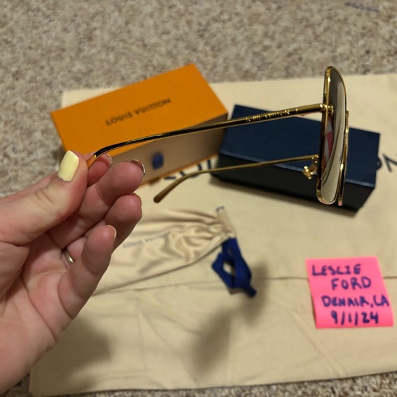 Louis Vuitton Charm Square Sunglasses - Picture 3 of 11